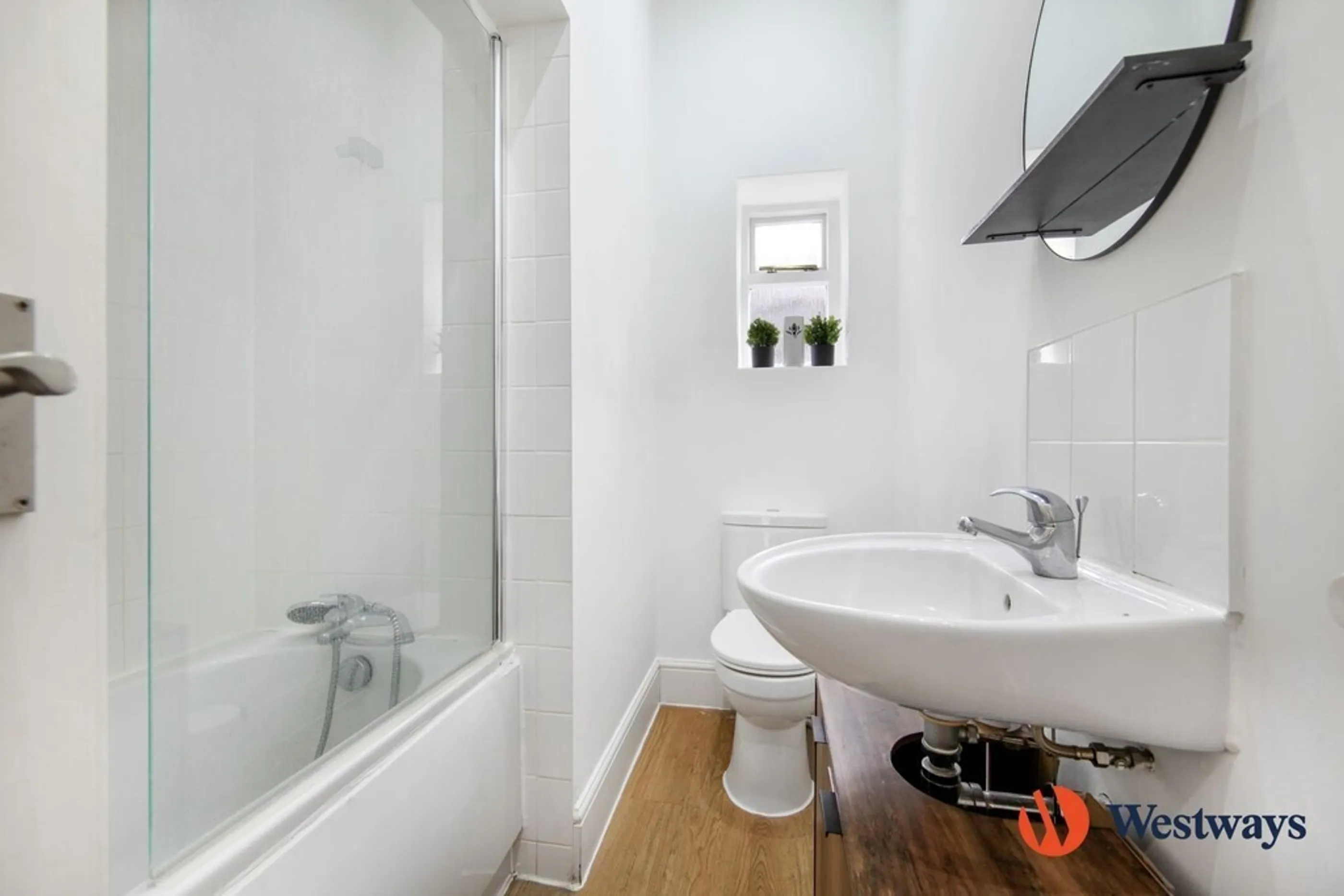 Flat Queensway in City of Westminster