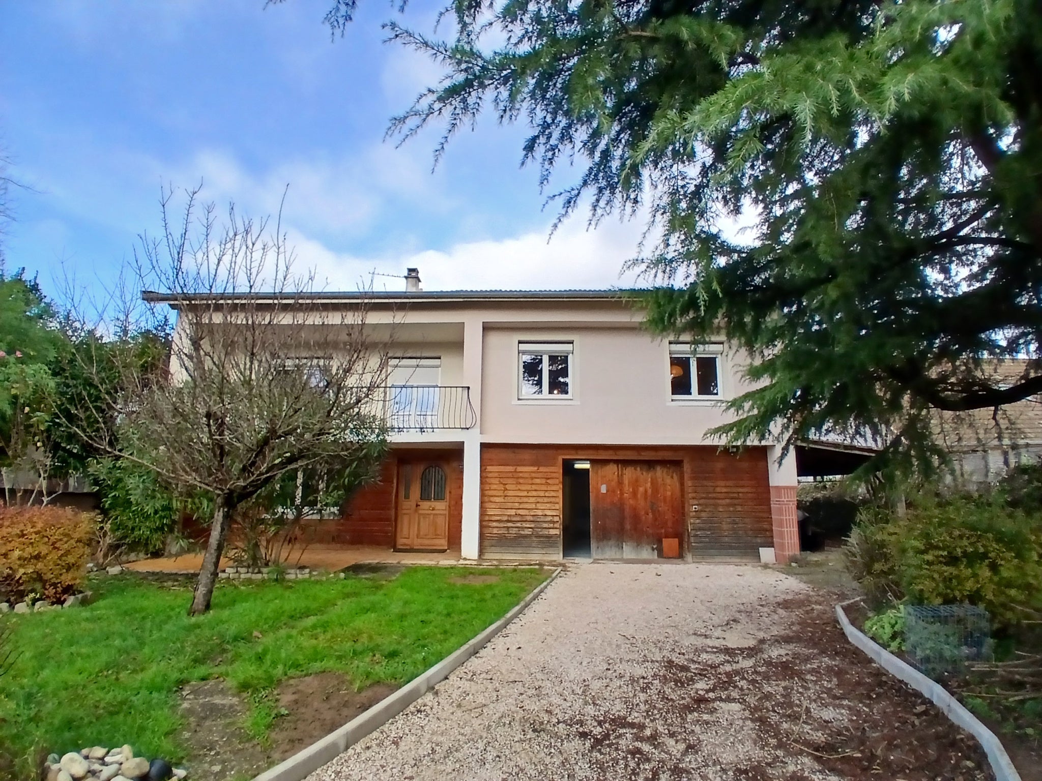 Maison Lotissement les Loups à Thil