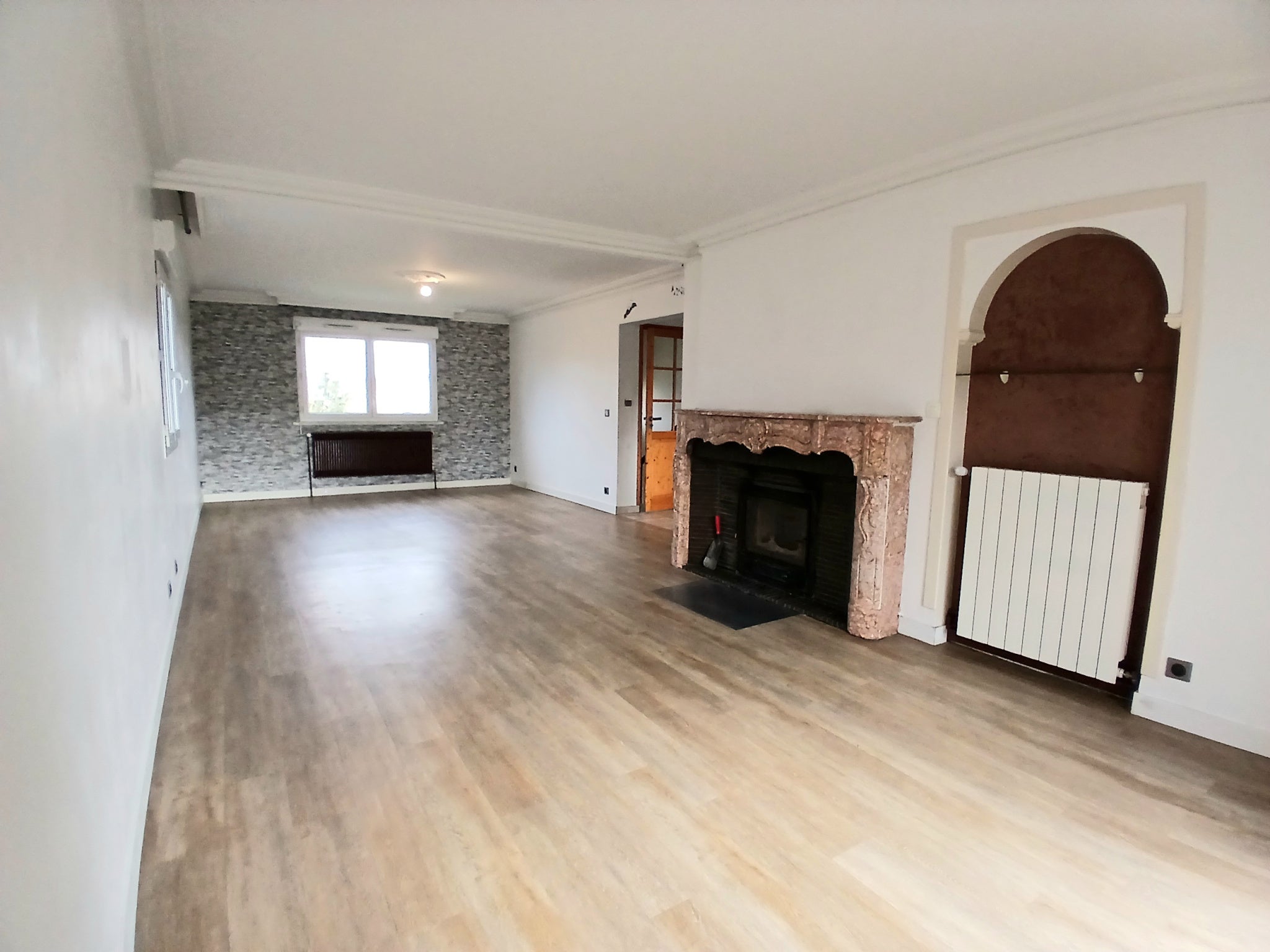 Maison Lotissement les Loups à Thil