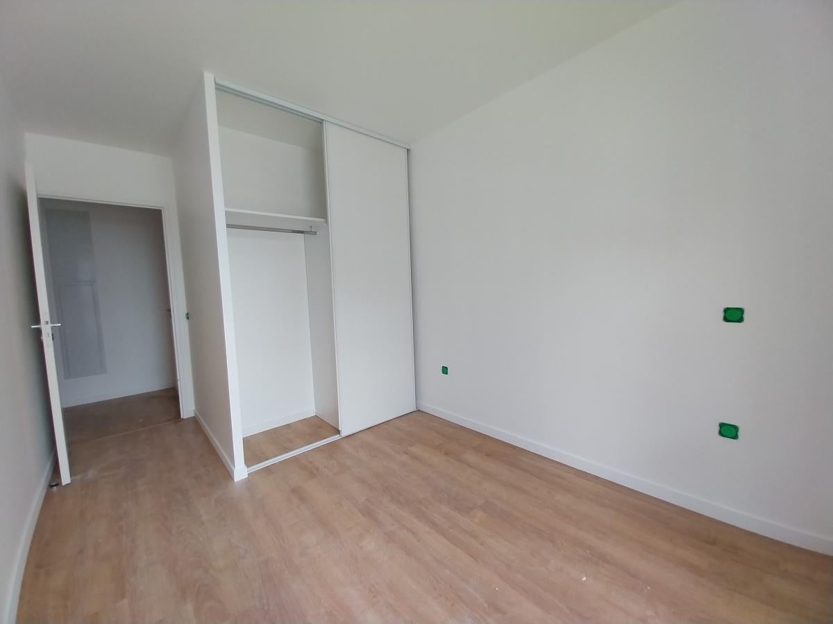 Flat Parvis Guillaume Apollinaire in Bordeaux