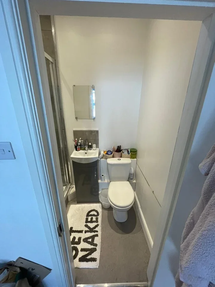 Room Balmoral Road in Gillingham