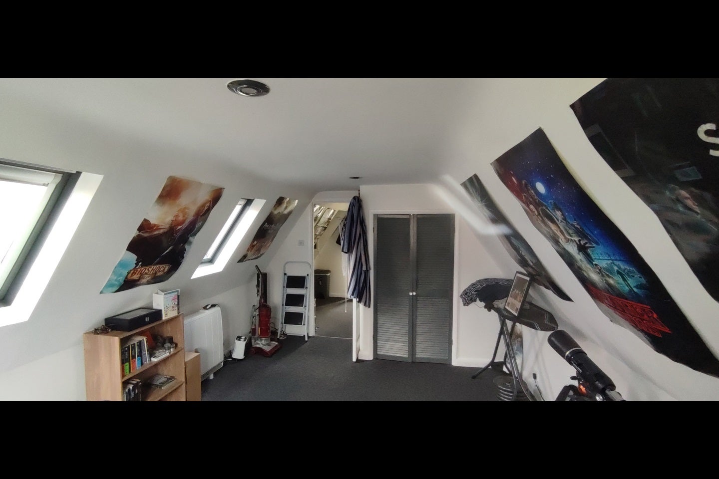 Room London Road in Guildford