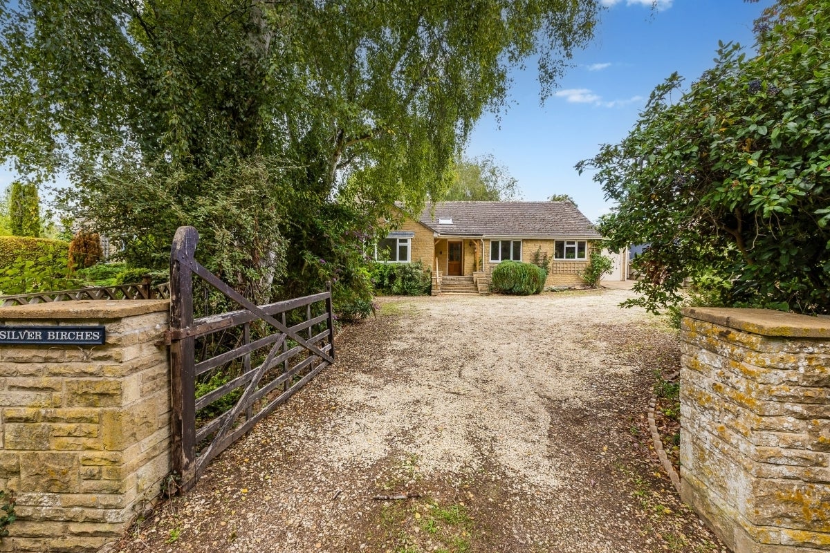 House Church Road in West Oxfordshire
