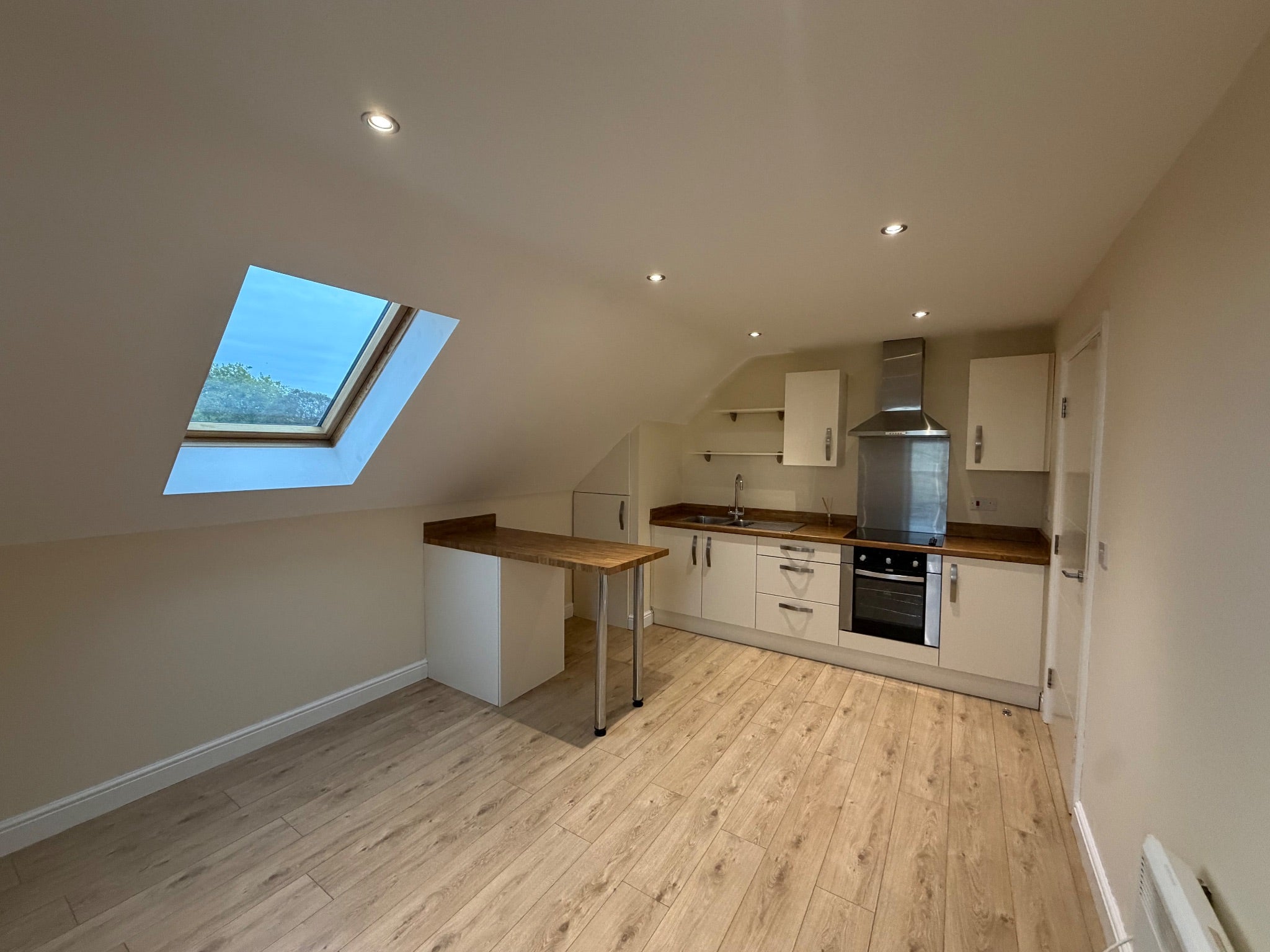 Flat Thorne Road in Doncaster