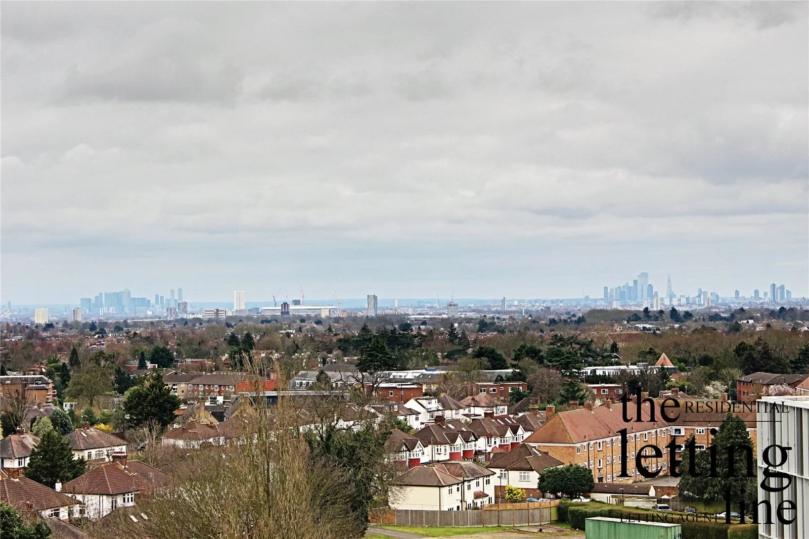 Flat Dunstan Mews in Greater London