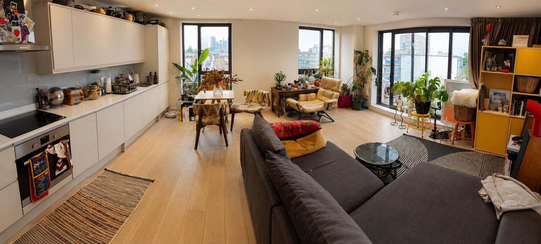 Flat Purcell Street in Greater London