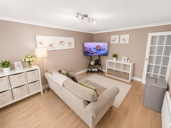 Flat Colne in East Tilbury