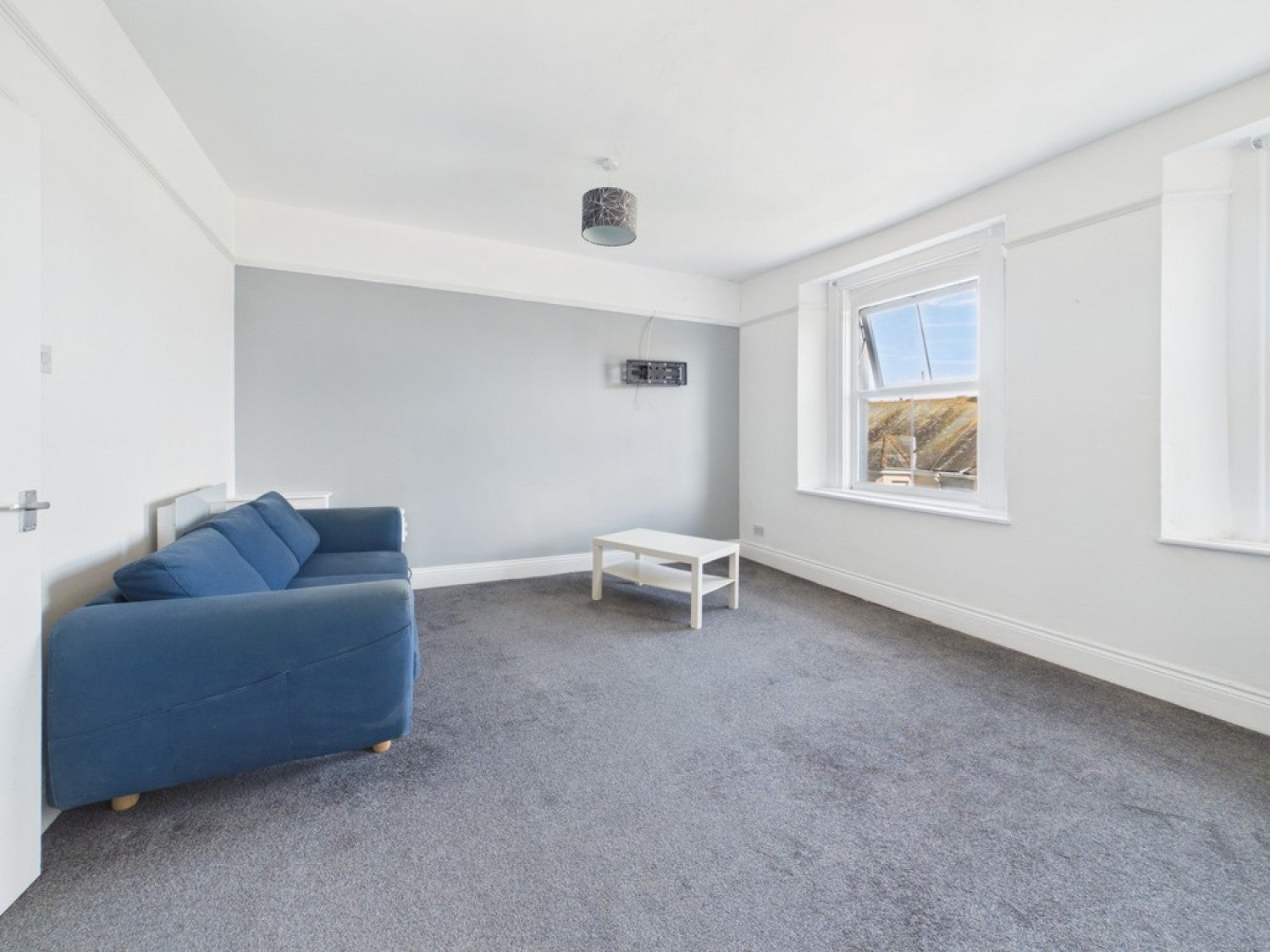 Flat Wyndham Square in Plymouth