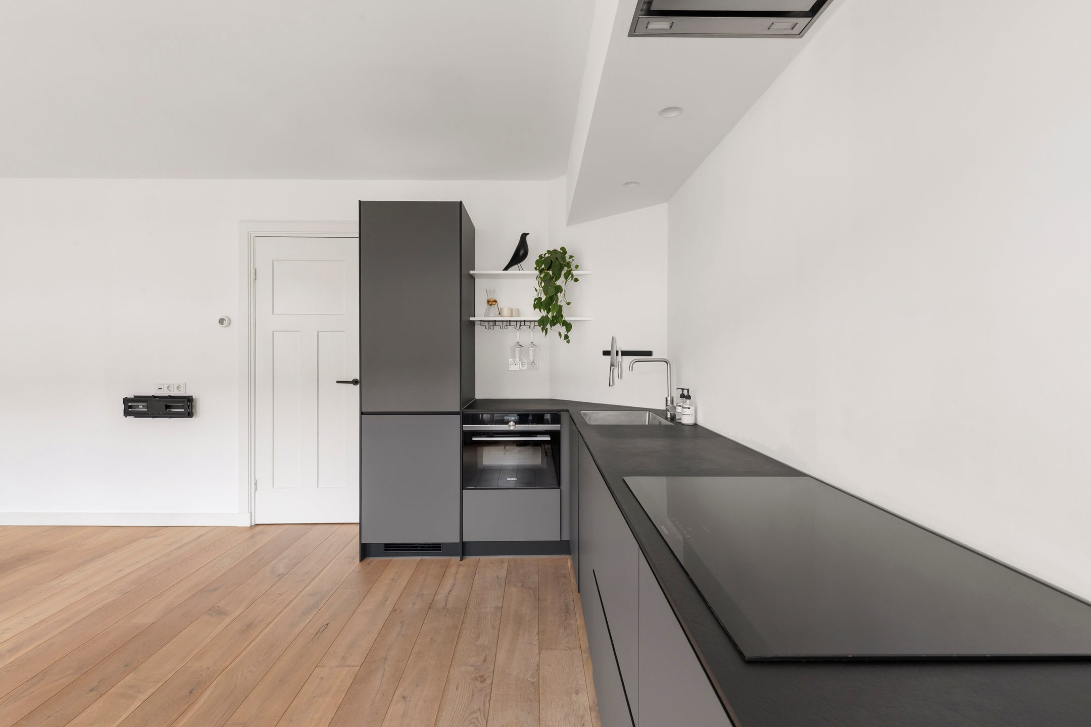 Appartement te koop: Hoofdweg 345-2, Amsterdam