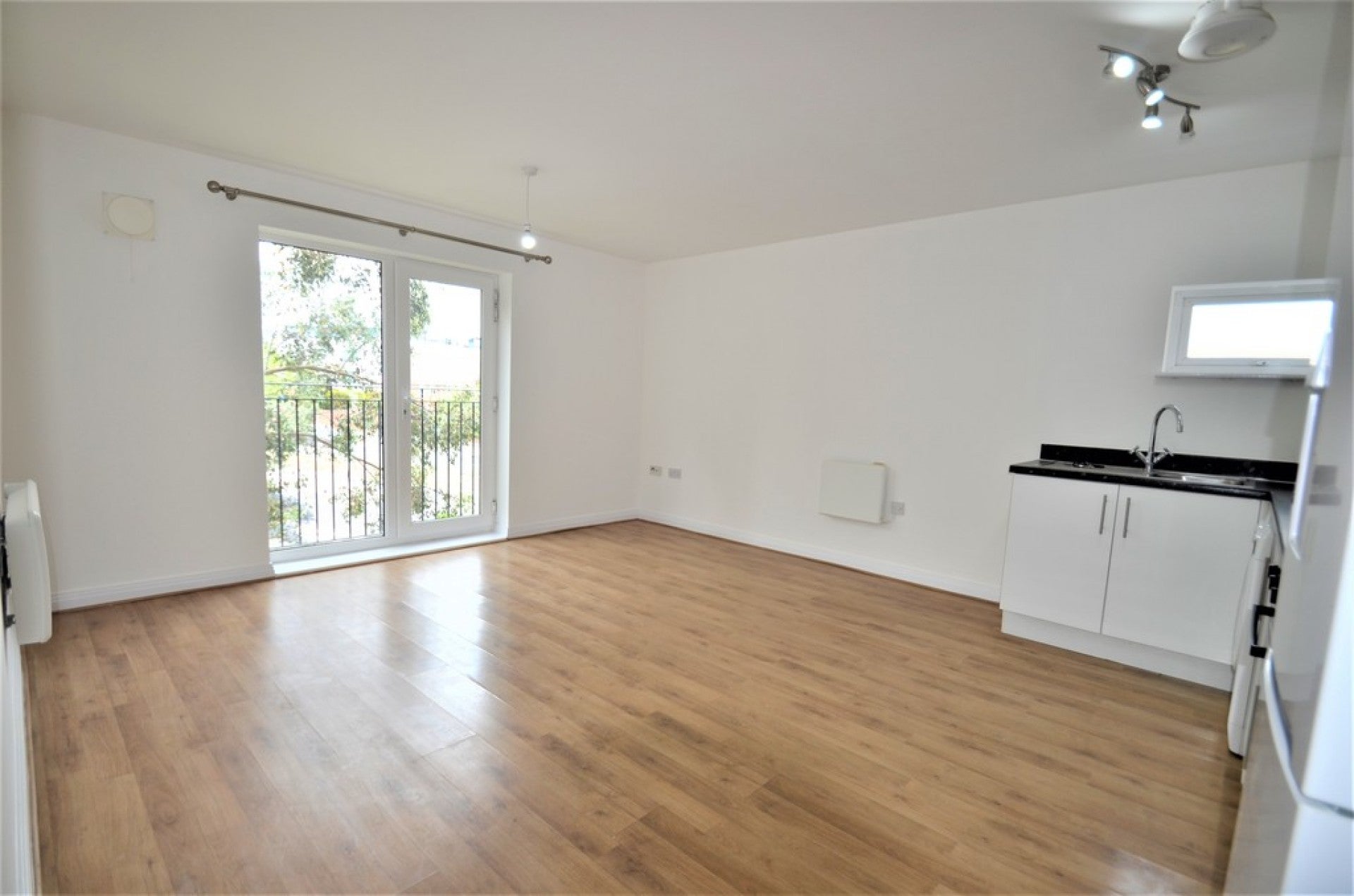Flat Staines Road in Borough of Spelthorne