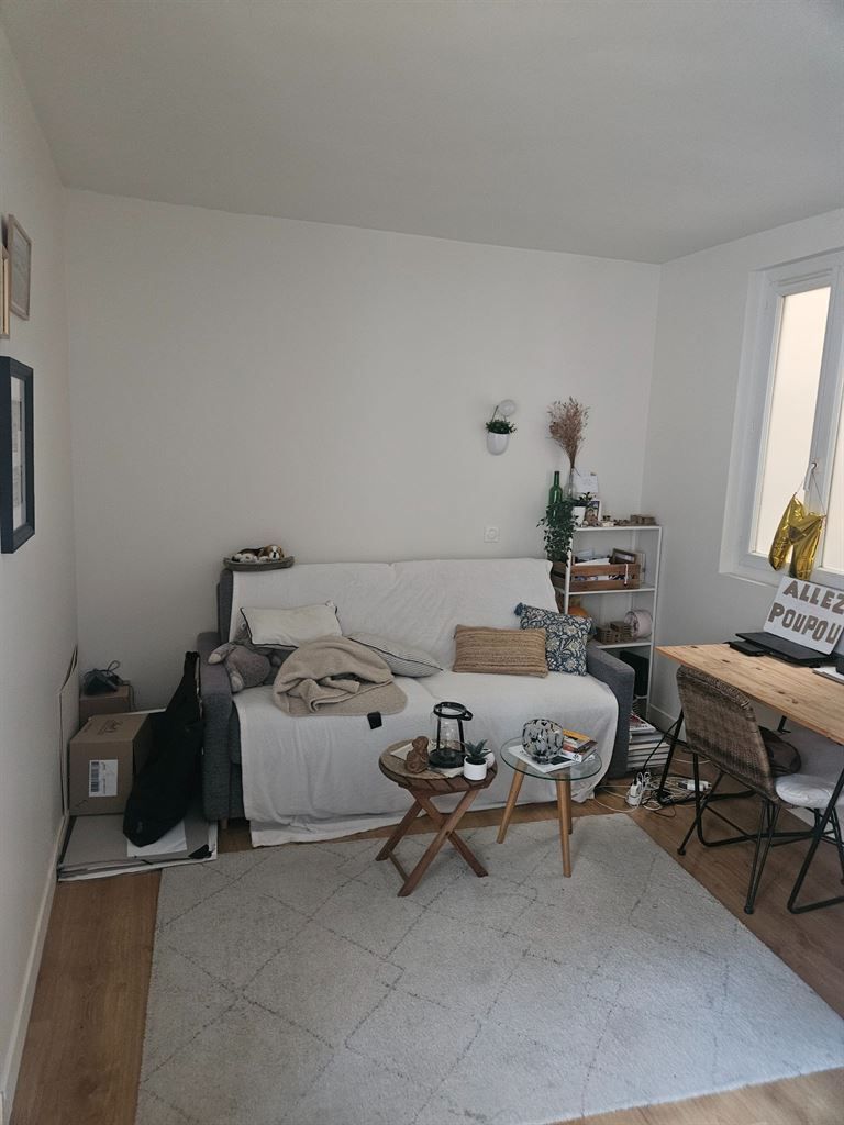 Flat Rue de la Félicité in Paris