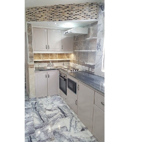 Flat Stockwell Road in Greater London