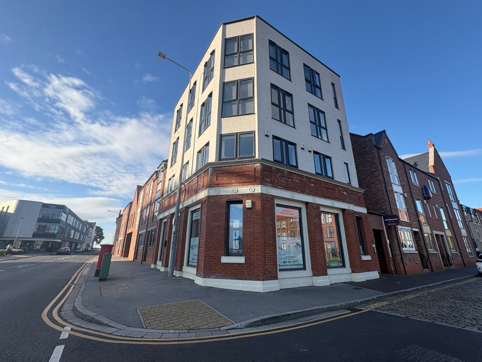 Flat Blanket Row in Hull