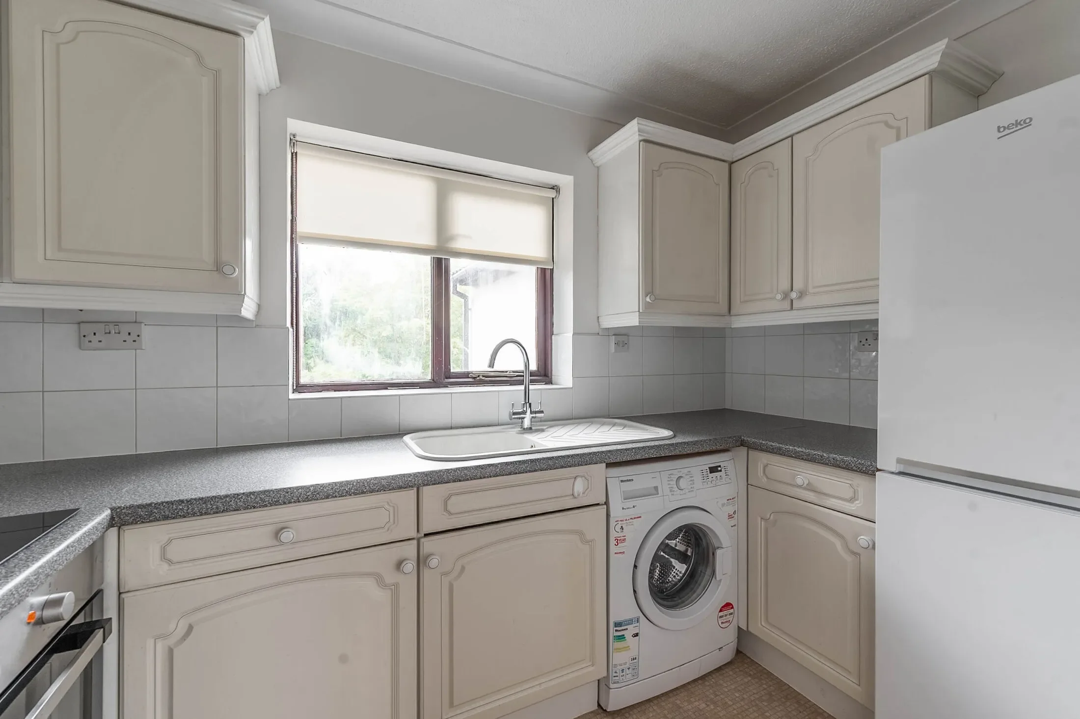 Flat Robina Close in Greater London