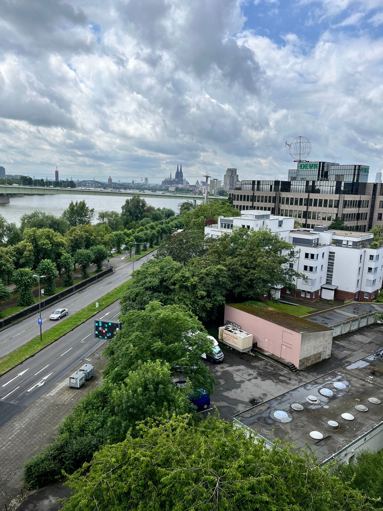 Wohnung Rotterdamer Straße in Köln