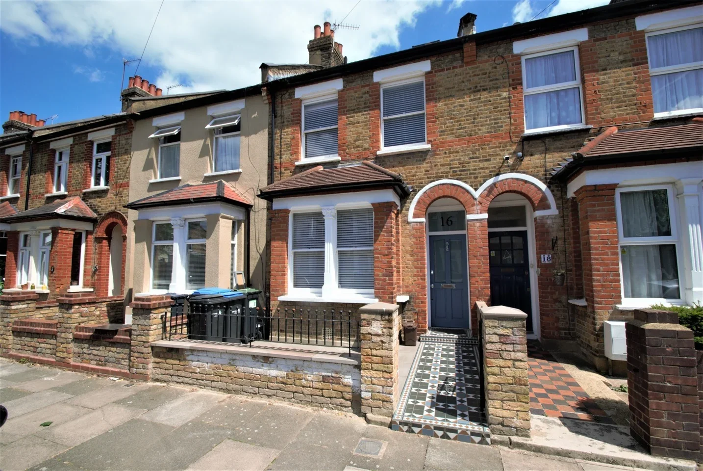 House Falmer Road in Greater London