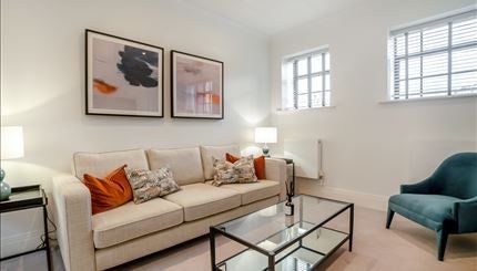 Flat Rutland Grove in Greater London