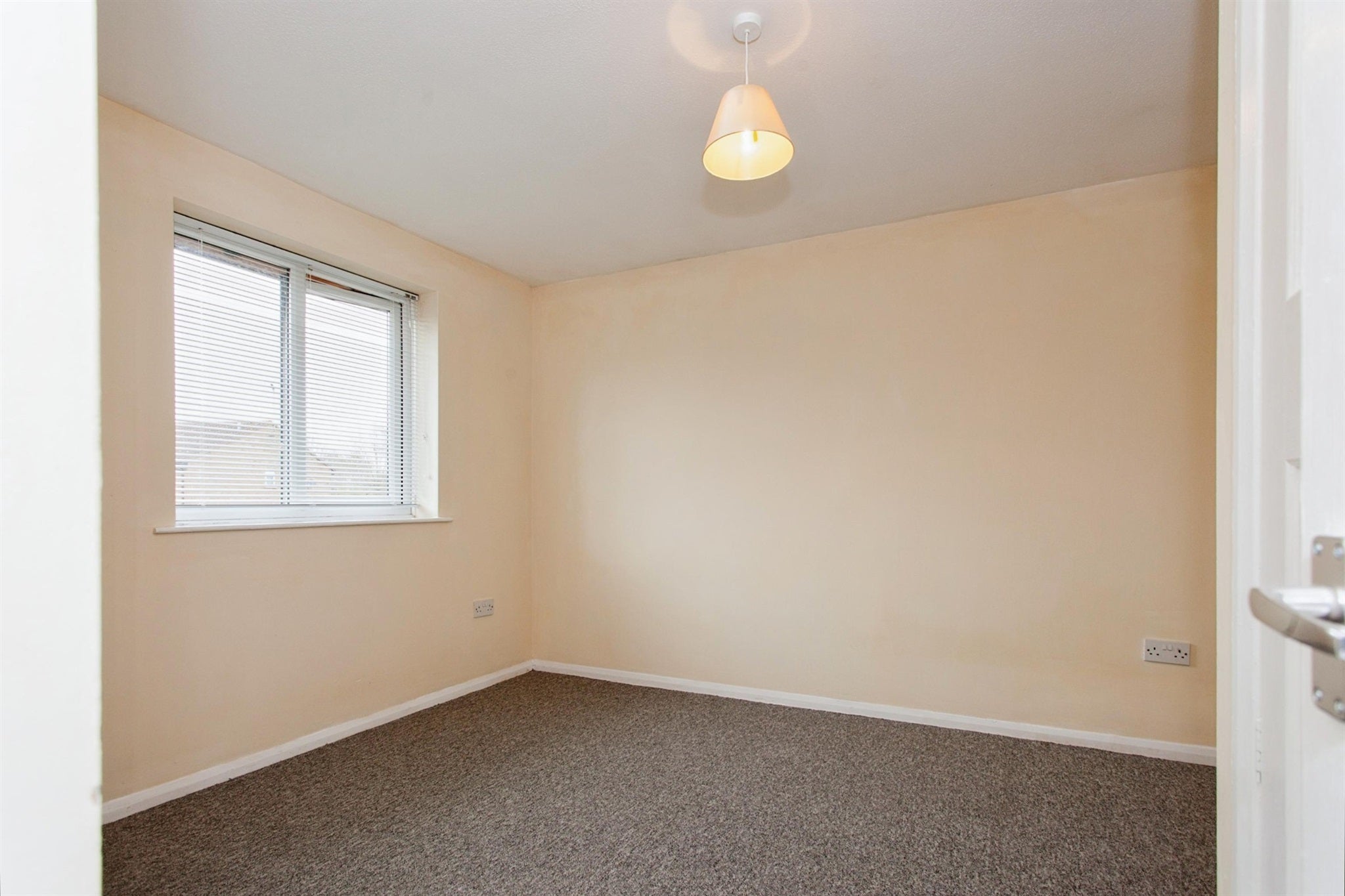 House Wyatt Close in Huntingdonshire