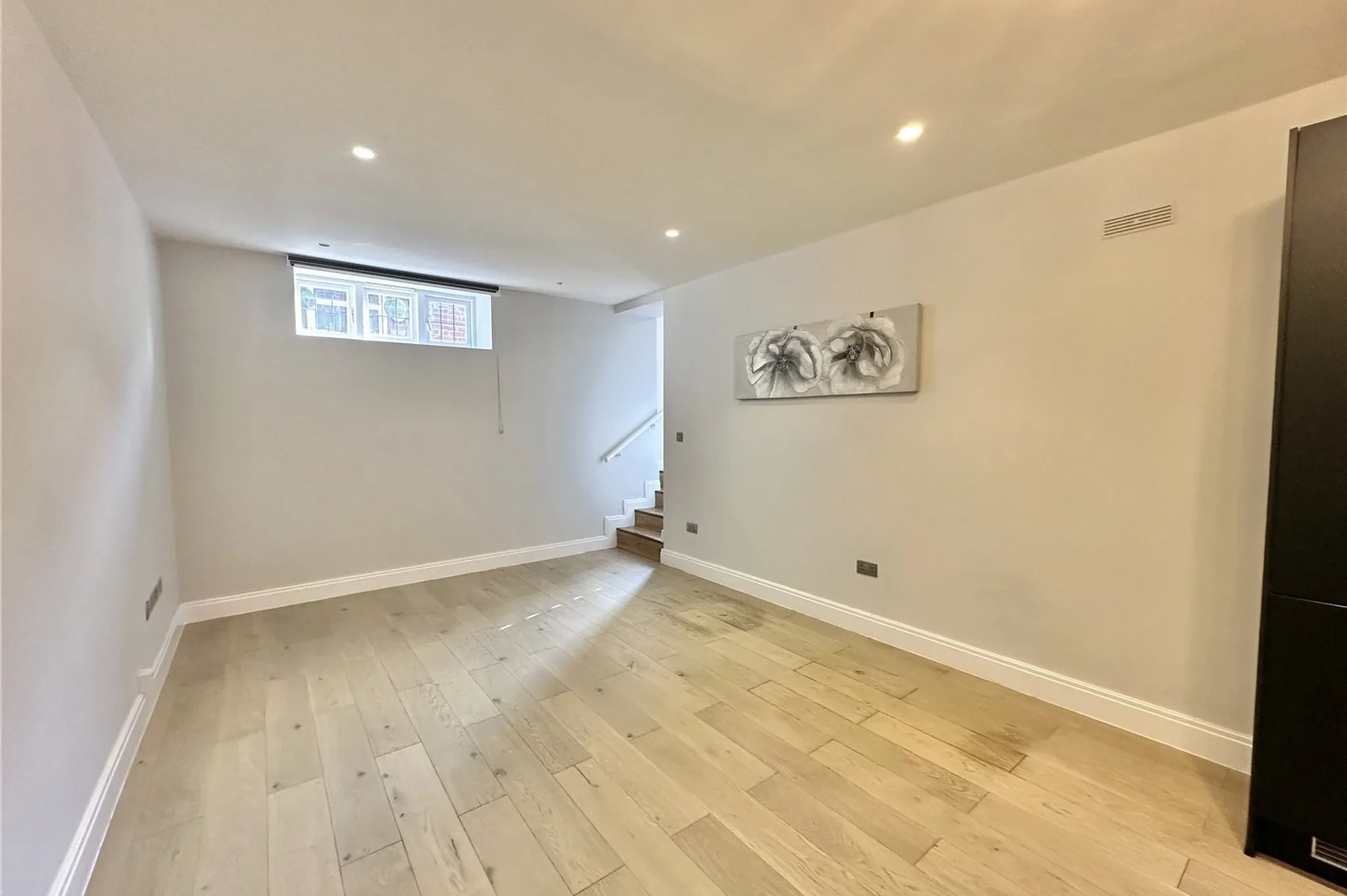 Flat Watling Street in Hertsmere