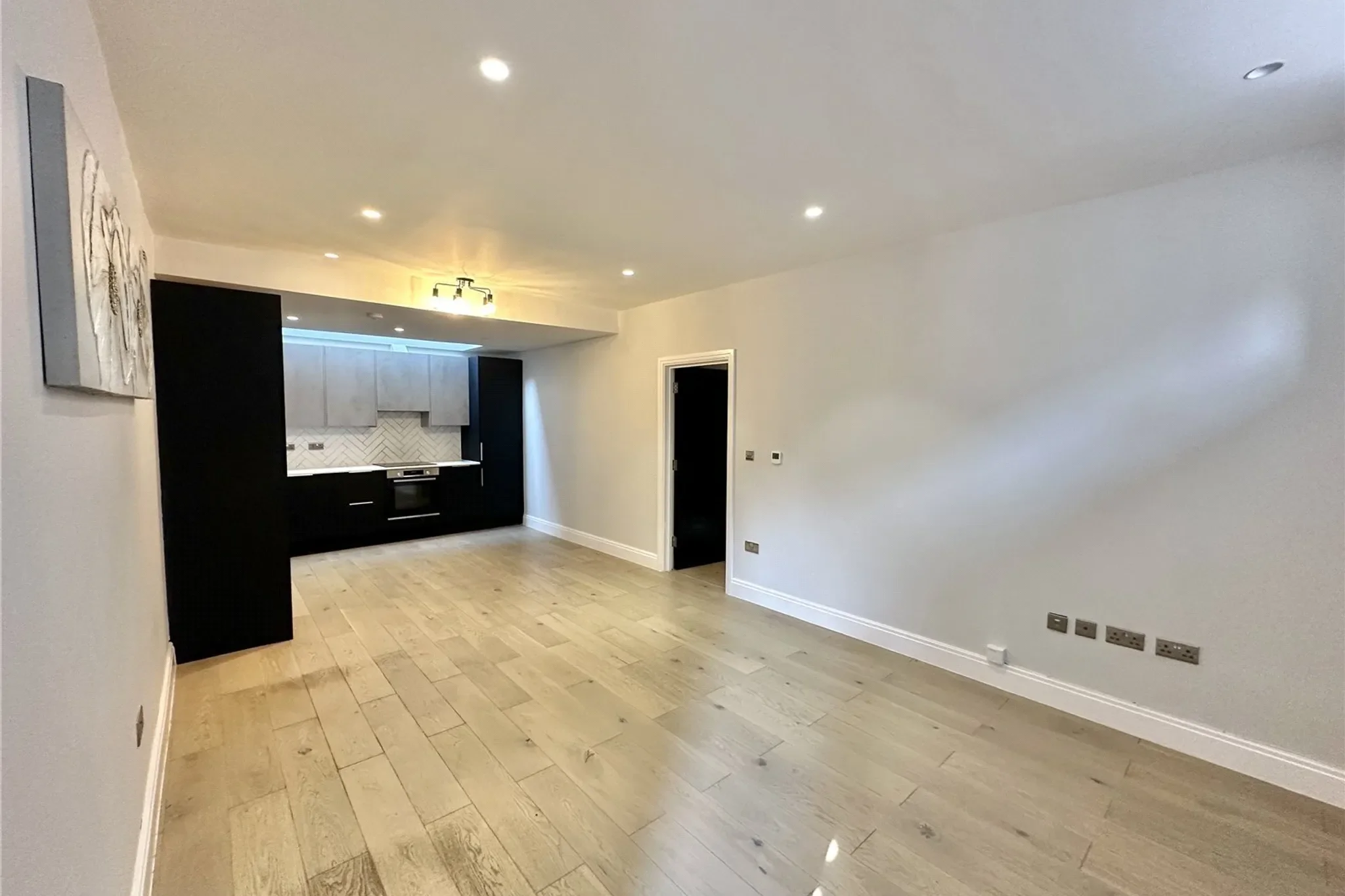 Flat Watling Street in Hertsmere