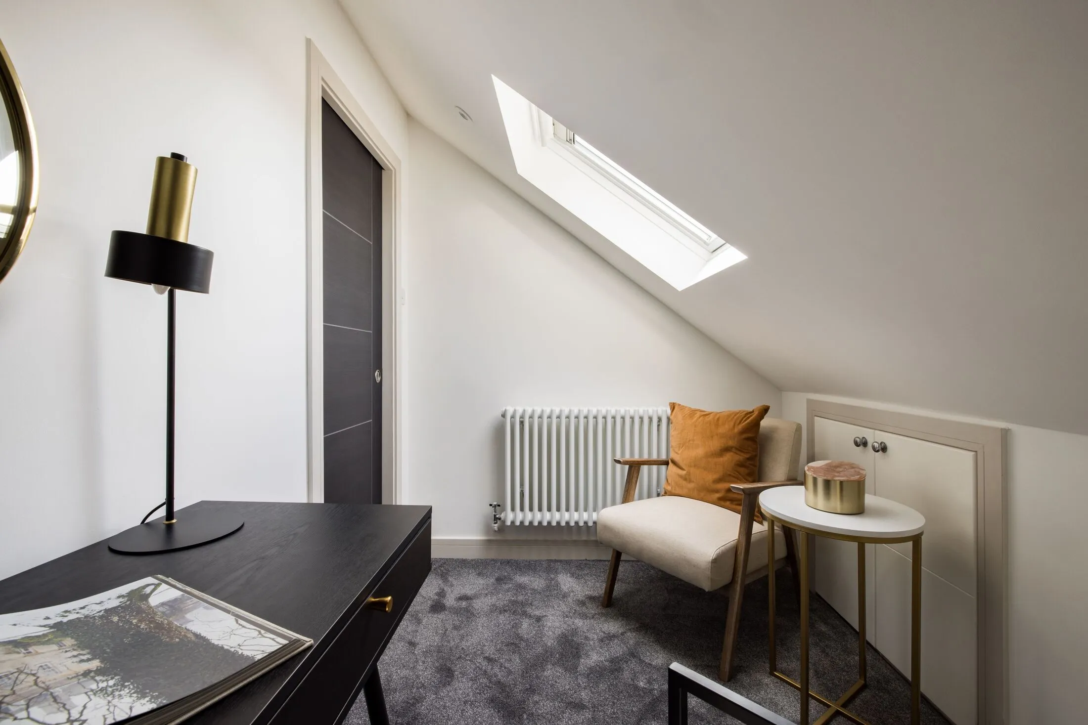 Flat Lavender Hill in Greater London