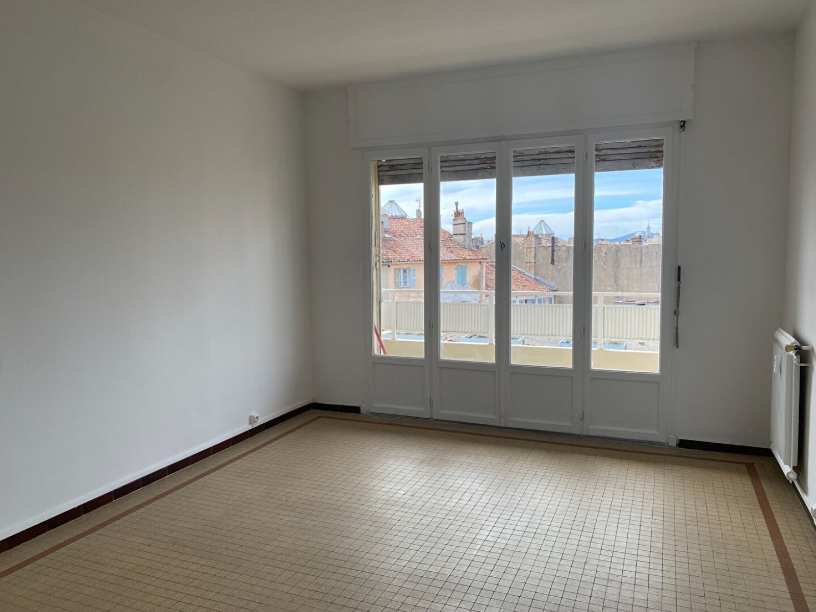 Flat Cours Lafayette in Toulon