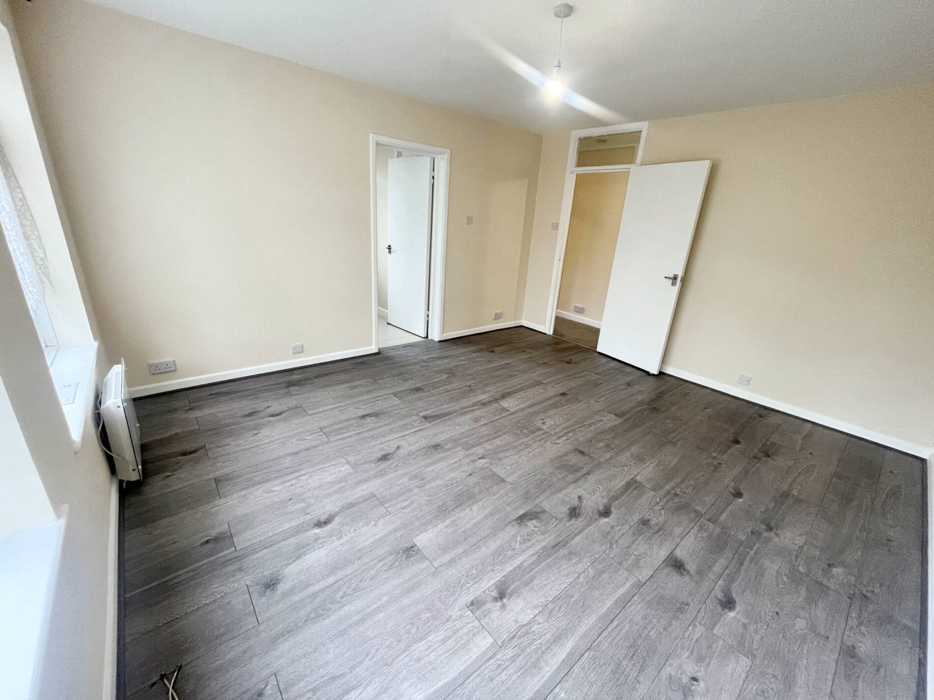 Flat Yew Tree Road in Slough