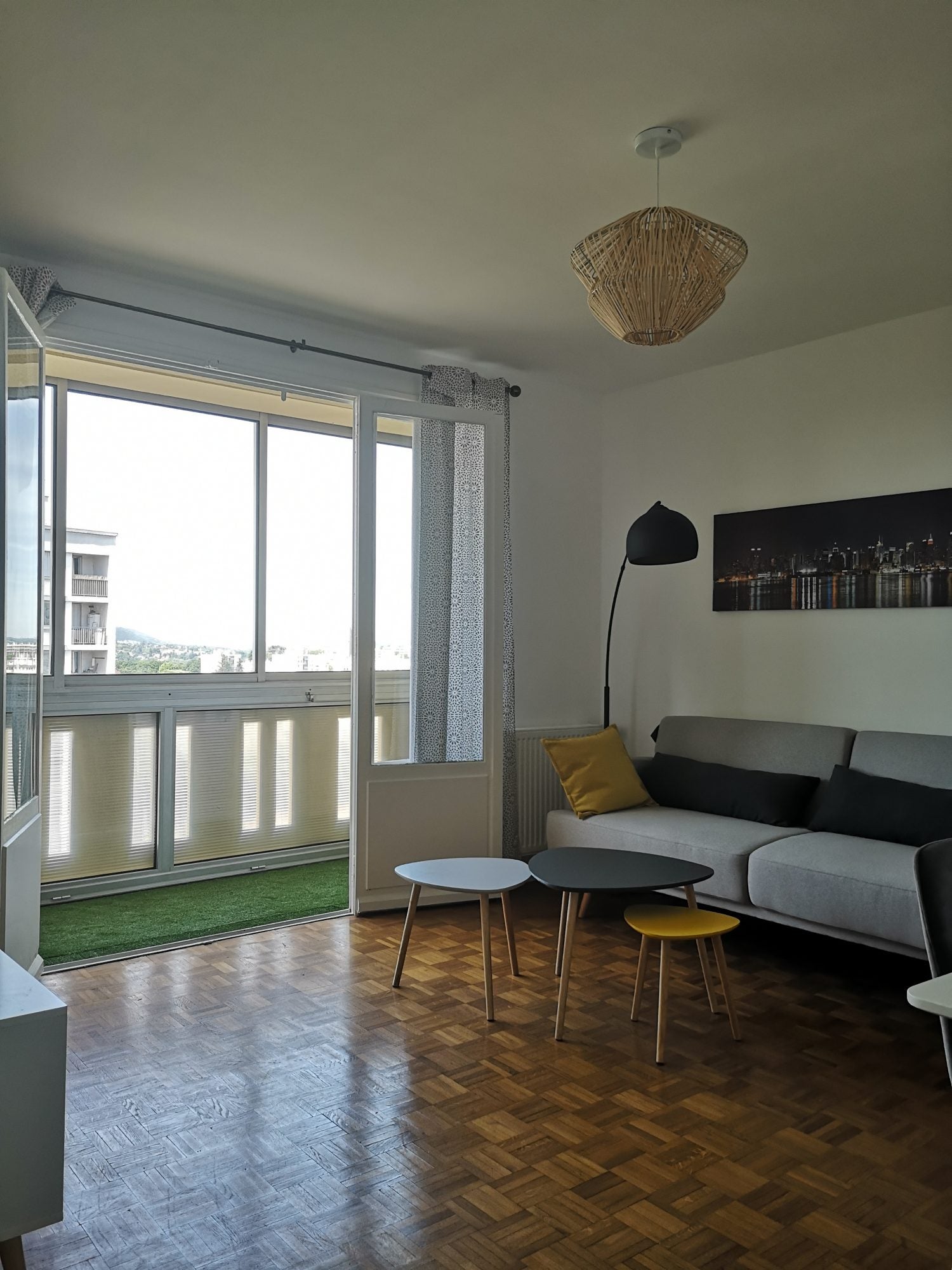 Chambre Rue des Combattants d'Afrique du Nord 1952-1962 à Caluire-et-Cuire