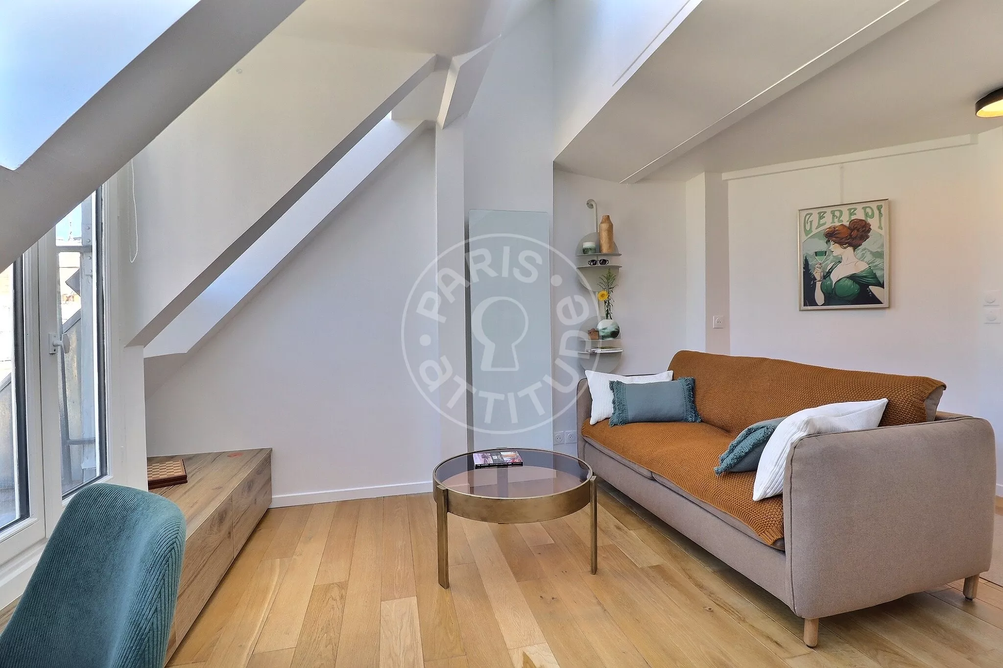 Flat Rue de Dunkerque in Paris
