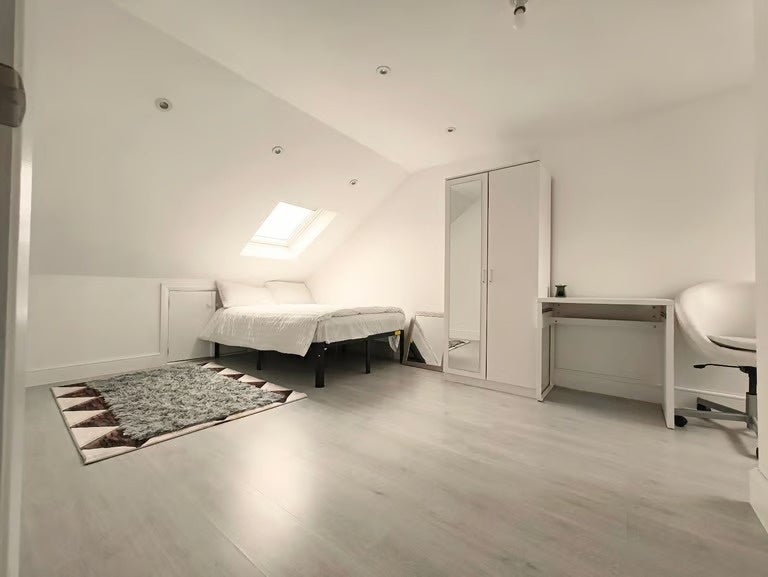 Room Dacre Road in Greater London