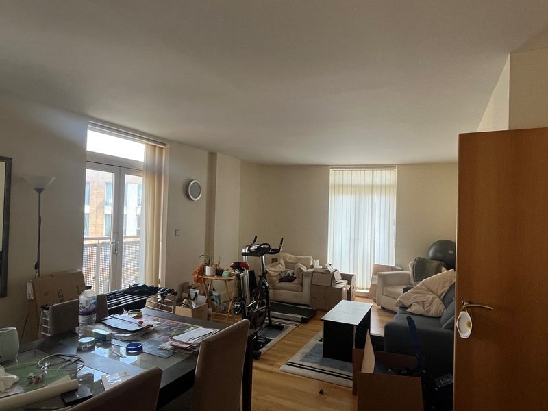 Room Peckham Grove in Greater London