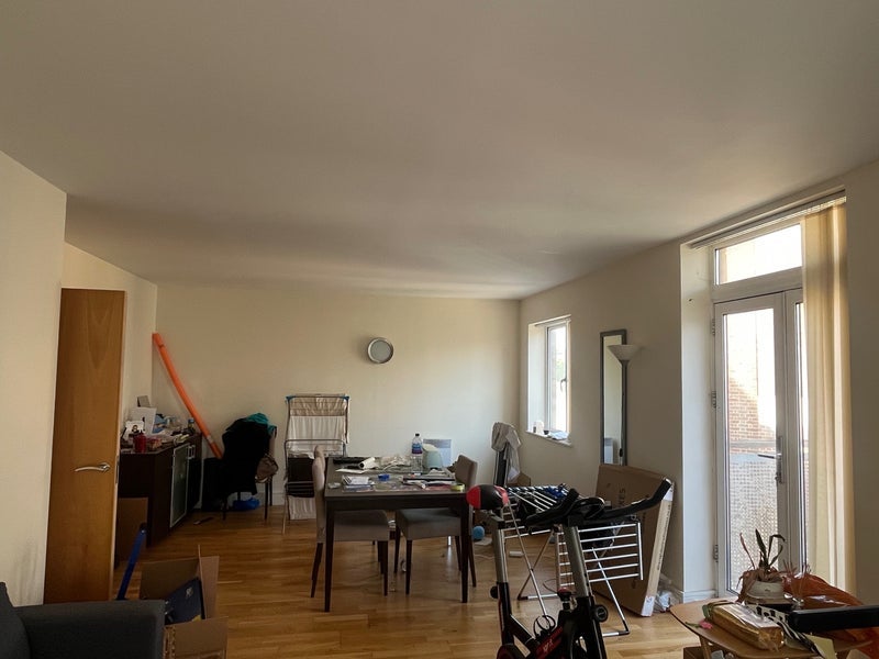 Room Peckham Grove in Greater London