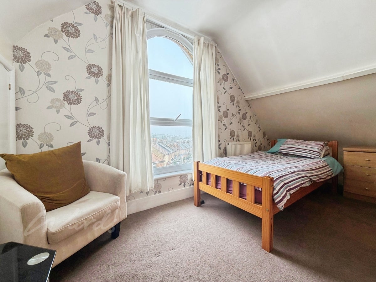 Room Margate Road in Thanet
