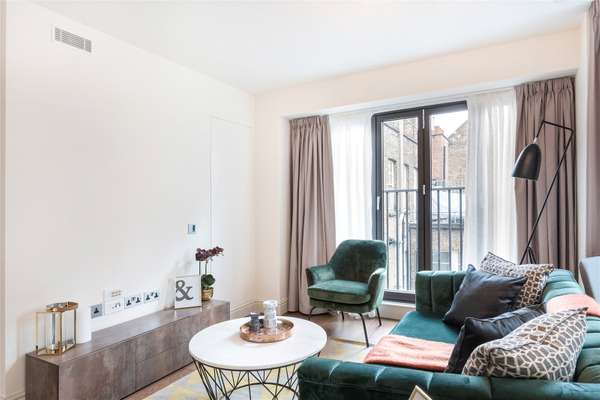 Flat Bateman Street in City of Westminster