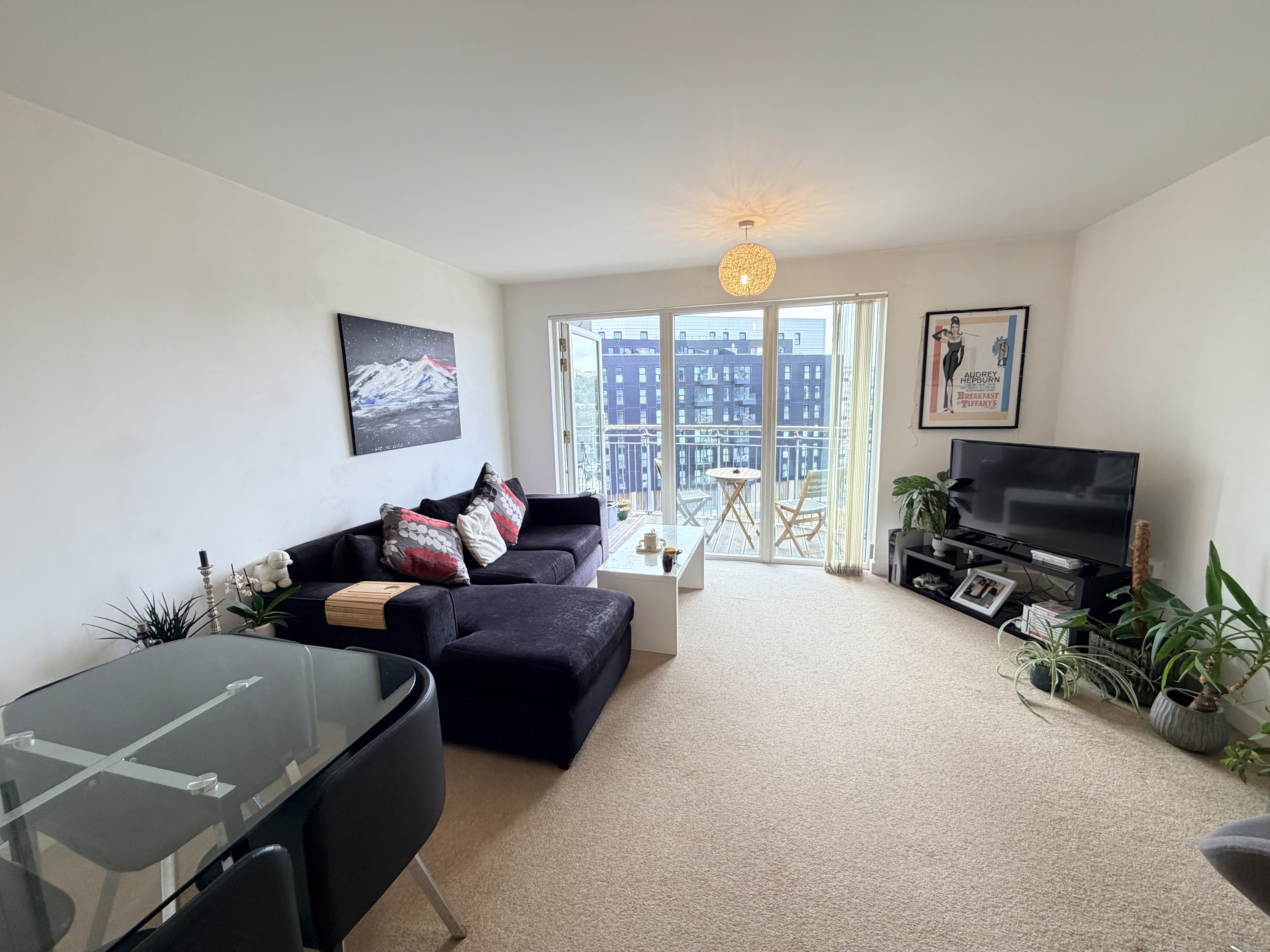 Flat Cogan Spur in Cardiff
