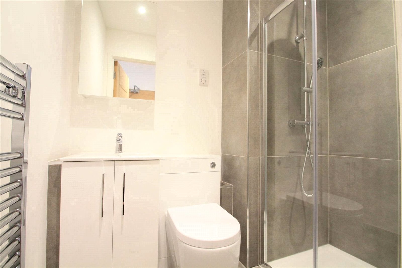 Flat High Street in Adur