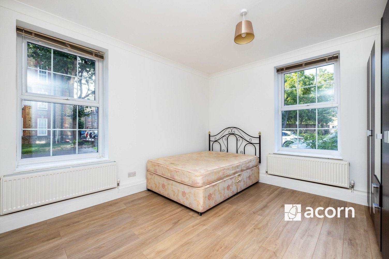 Flat John Felton Road in Greater London