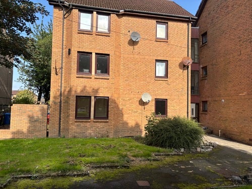 Flat St. John's Avenue in Knutsford