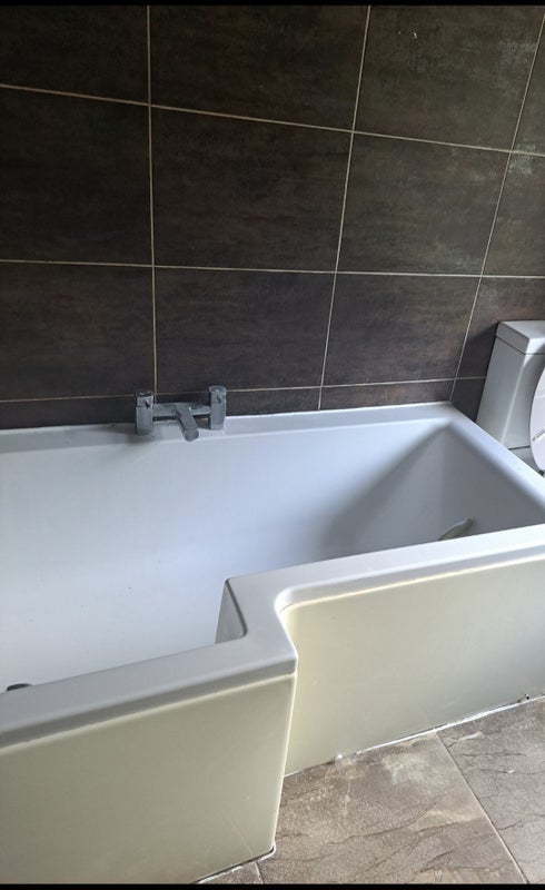 Room Lindfield Road in Leicester