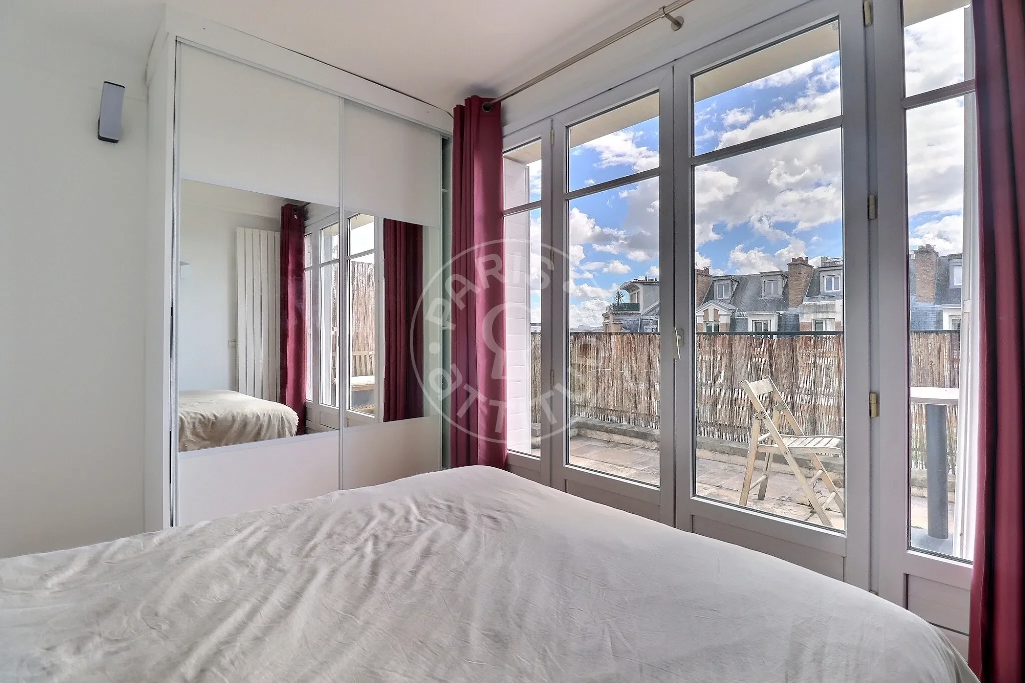 Appartement Rue de l'Amiral Cloué à Paris