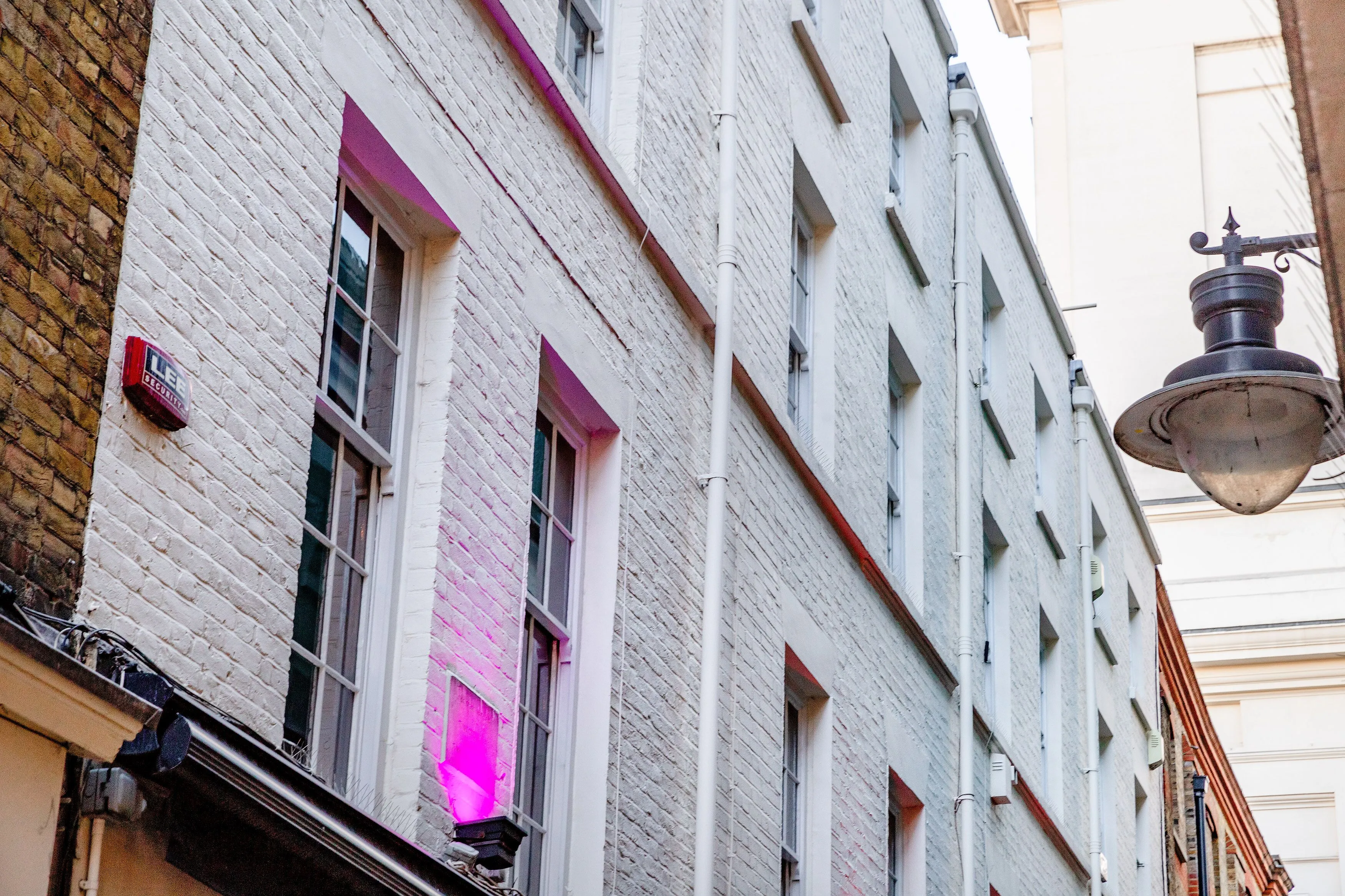 Flat Hanover Place in City of Westminster