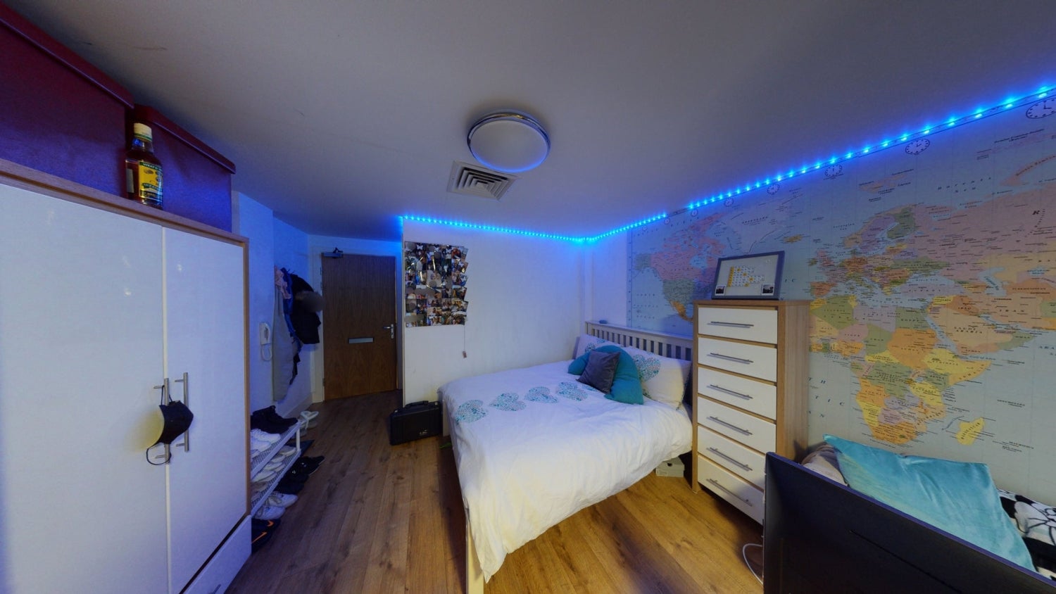 Room Woolpack Lane in Nottingham