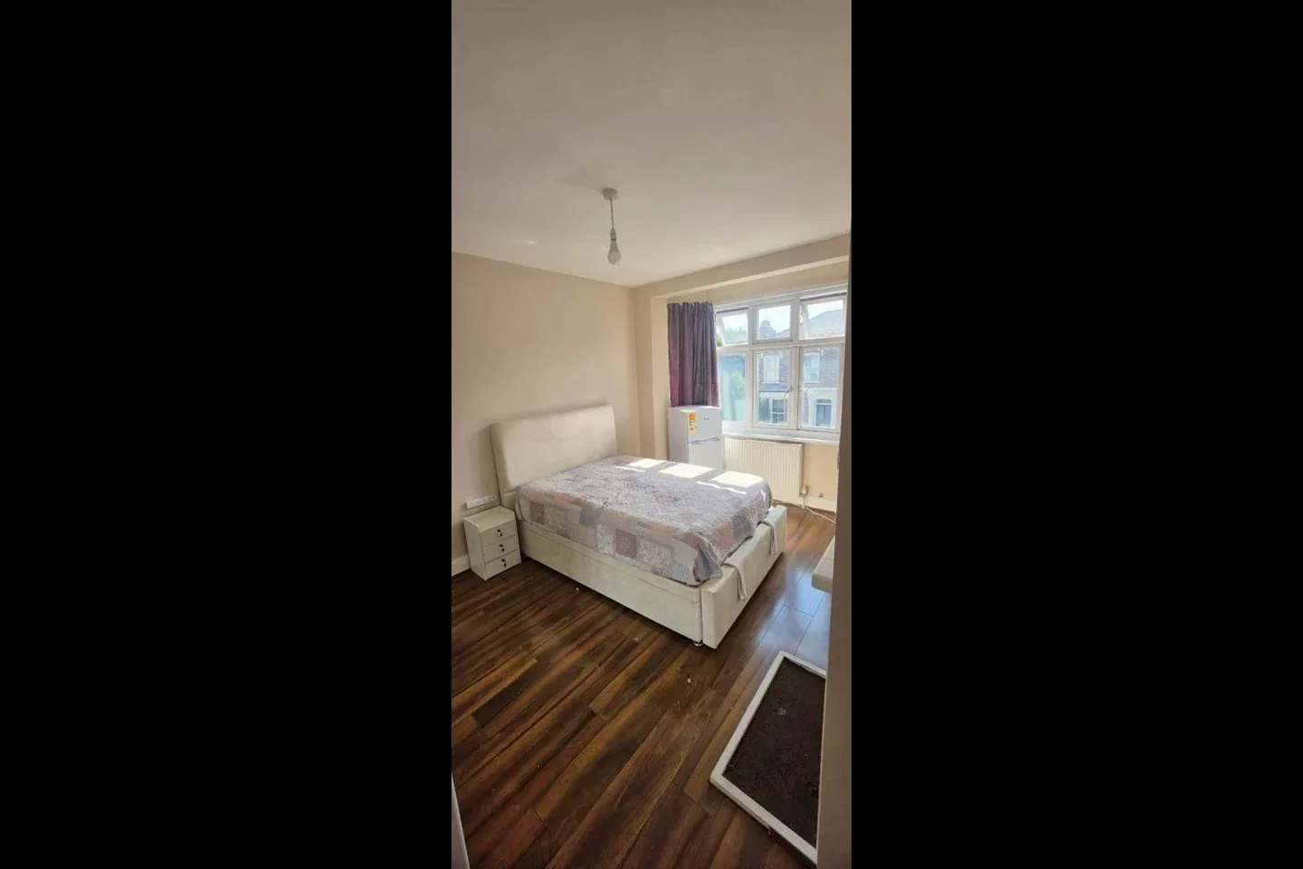 Room Shardeloes Road in Greater London