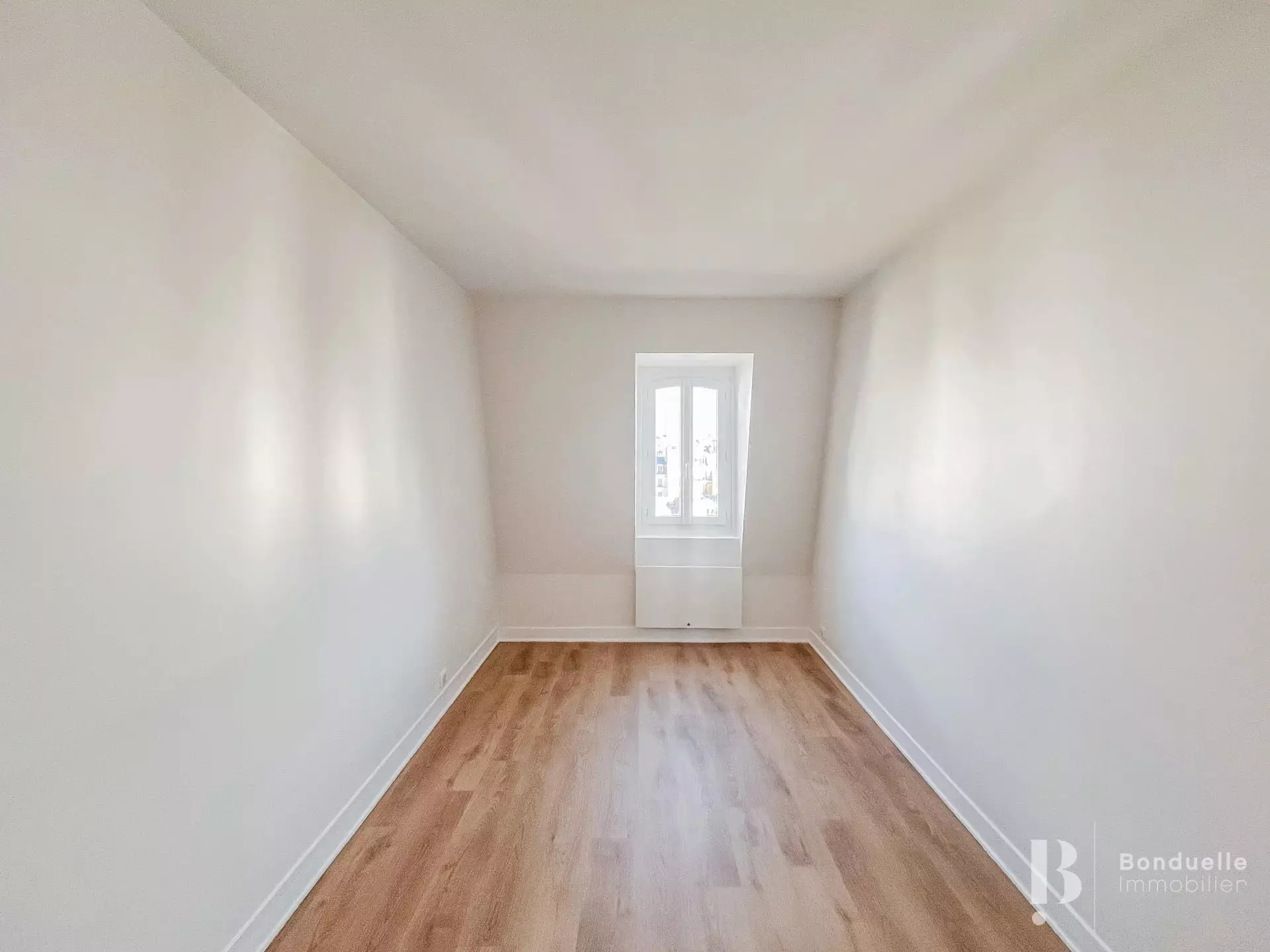 Flat Rue de Rome in Paris