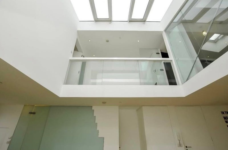 Room Chatsworth Road in Greater London