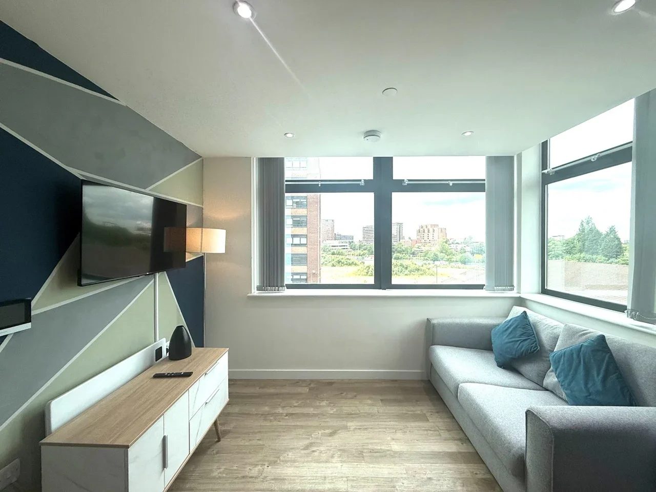 Flat Seymour Grove in Manchester