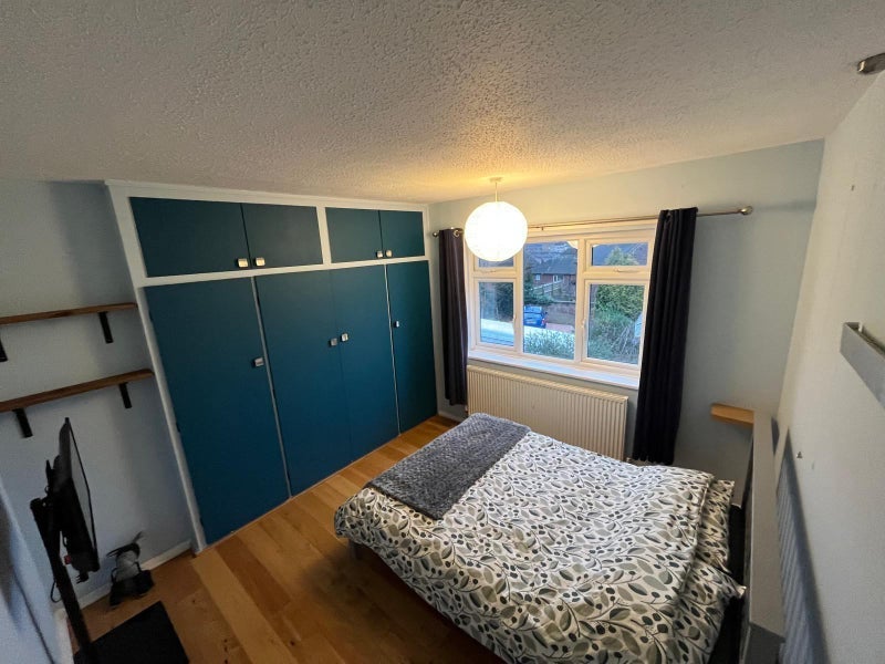 Room Henley Rise in Nottingham