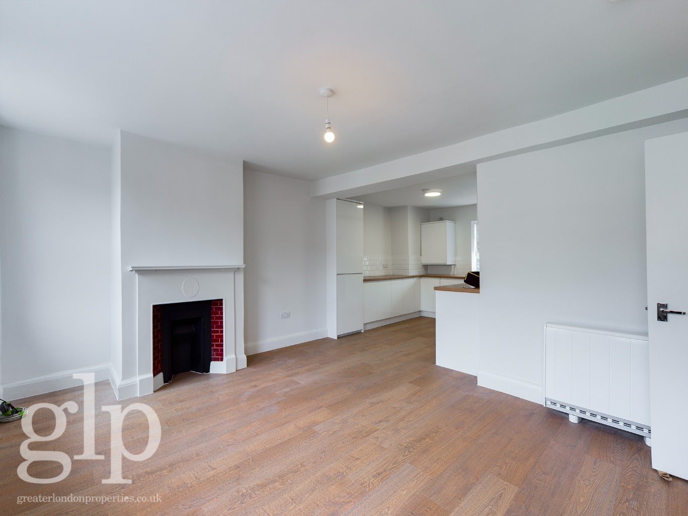 Flat Rugby Street in Greater London