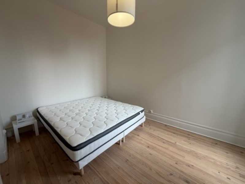 Flat Rue Charton in Oullins-Pierre-Bénite