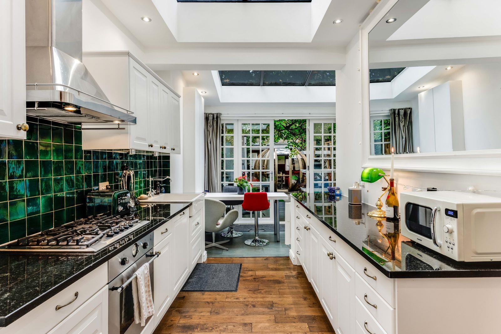 Flat Sutherland Avenue in City of Westminster